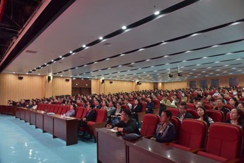 爆料新乡学院事件视频播放,真相与争议交织 第1张 爆料新乡学院事件视频播放,真相与争议交织 第1张