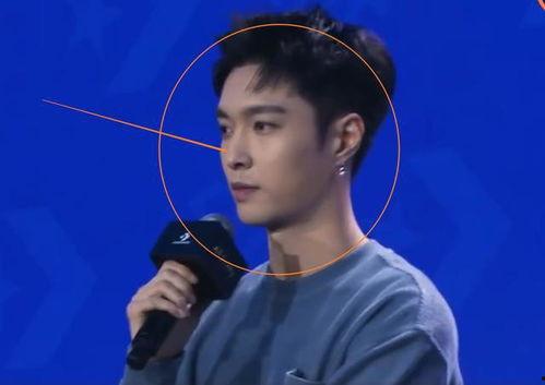 谁要爆料张艺兴呢视频,张艺兴被曝惊人内幕，真相即将揭晓！  第3张