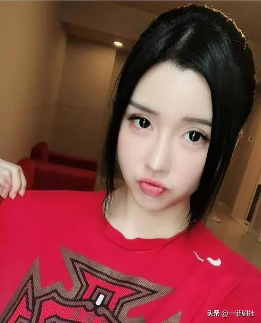 吃瓜娱乐爆料李靓蕾,吃瓜娱乐背后的真相揭秘  第3张