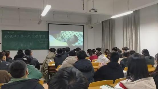 河南信阳学院最新爆料事件,校园事件引发社会关注 第3张 河南信阳学院最新爆料事件,校园事件引发社会关注 第3张