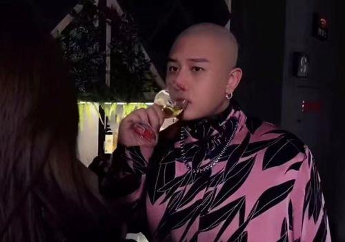 网红爆料老方丈视频大全,老方丈视频大全背后的神秘故事