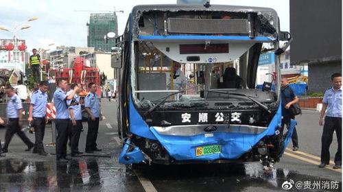 公交车最新爆料事故车,揭秘事故真相！”