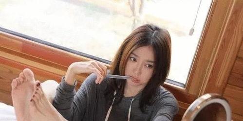 八卦明星爆料杨紫视频,杨紫视频曝光，背后故事引热议