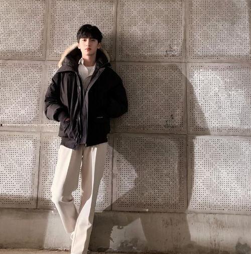 粉丝爆料严浩翔视频大全,粉丝视角下的精彩瞬间回顾 第2张 粉丝爆料严浩翔视频大全,粉丝视角下的精彩瞬间回顾 第2张