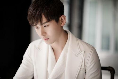 成毅爆料最新消息视频在线观看,揭秘幕后故事,精彩内容抢先看! 第1张 成毅爆料最新消息视频在线观看,揭秘幕后故事,精彩内容抢先看! 第1张