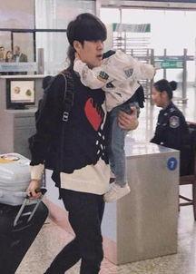 王嘉尔录制爆料的视频,录制视频幕后花絮大公开 第3张 王嘉尔录制爆料的视频,录制视频幕后花絮大公开 第3张